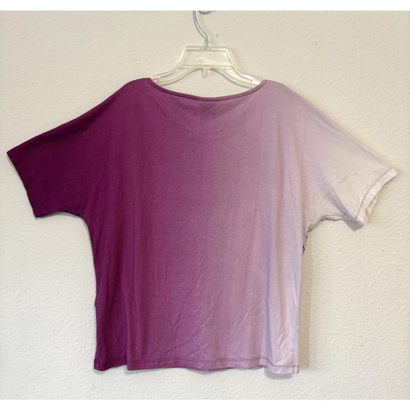 Chico's Floral Ombre Short Sleeve Embroidered Embellished Top Boho Y2K Purple‎ M - Picture 2 of 8